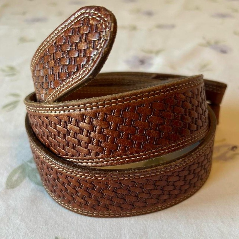 Vintage Western Southwestern Bohemian Justin Top Grain Cowhide Belt